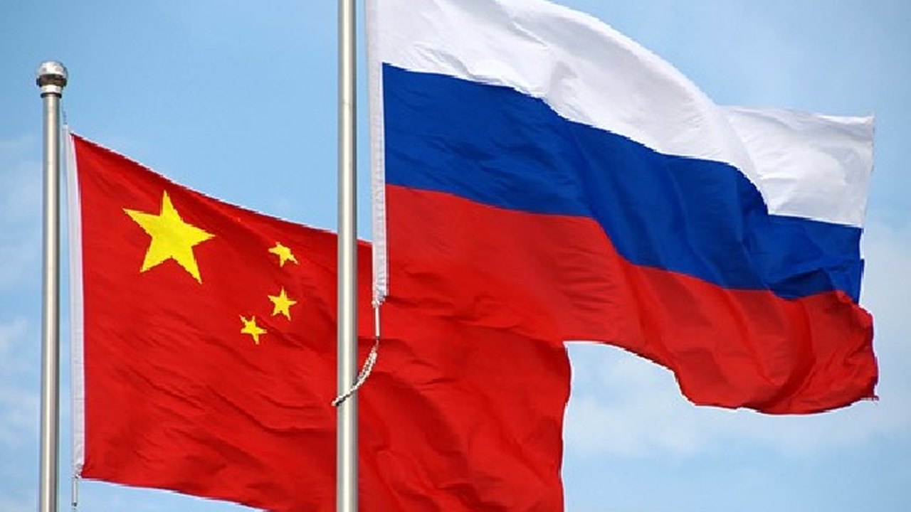 EUA, Japão e Coreia do Sul fortalecem alianças para lidar com China e Rússia