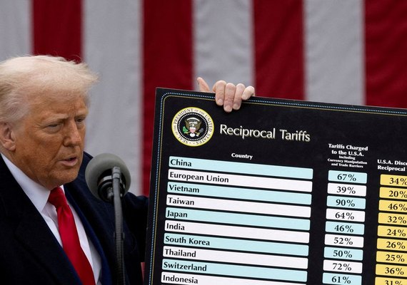 EUA e Japão fecham acordo que estabelece tarifa recíproca de 15%