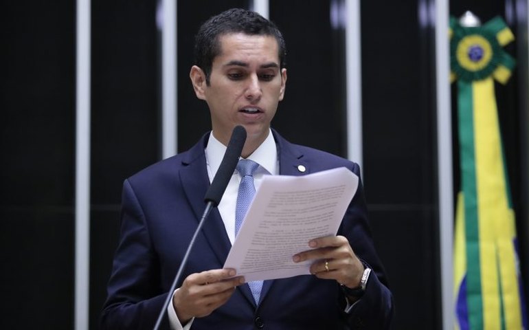 Comissão aprova aumento de pena para quem danificar redes de abastecimento de água
