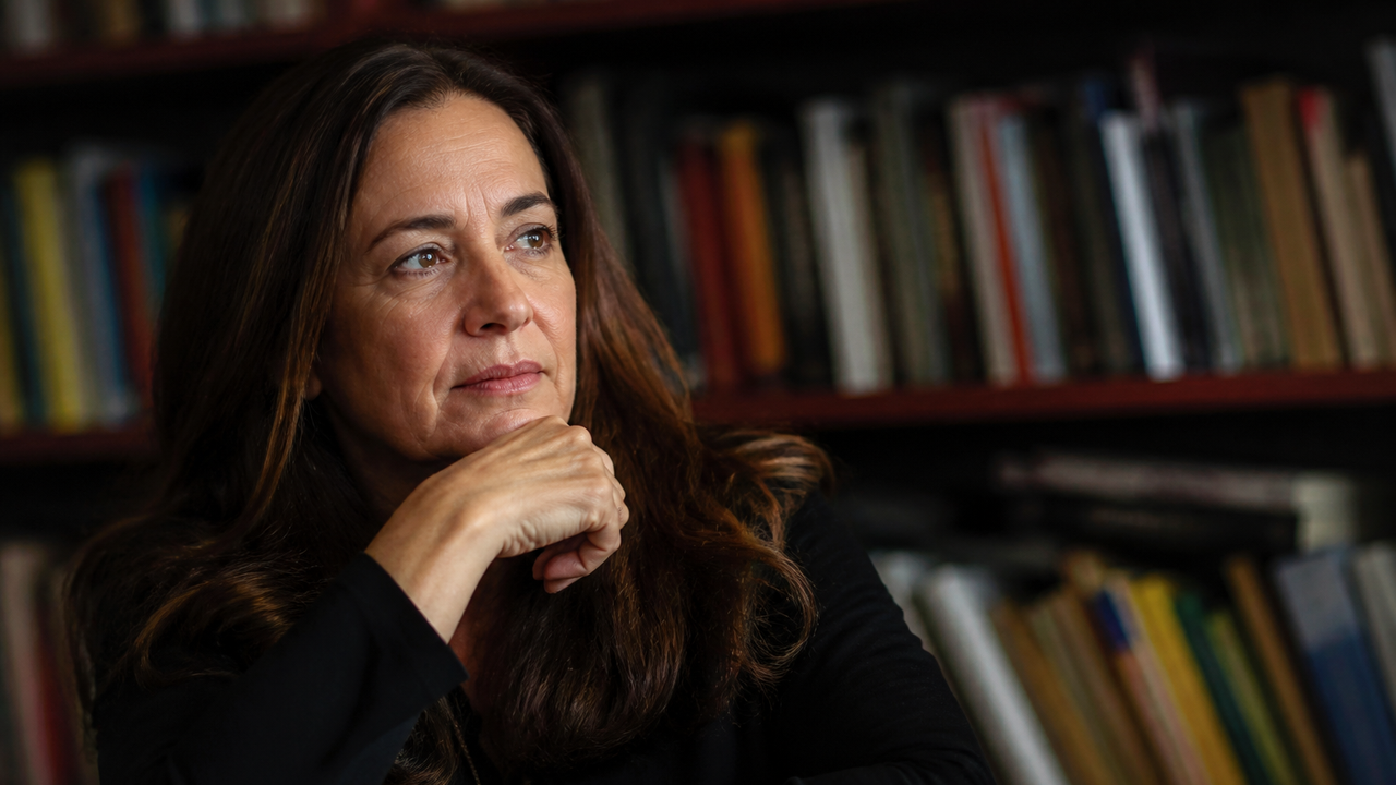 Não era uma amiga me dizendo que é gay, era a minha filha, diz autora mais lida do Brasil sobre homofobia em novo livro