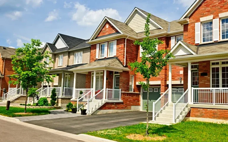 Vendas de moradias usadas nos EUA sobem 4,2% em fevereiro ante janeiro