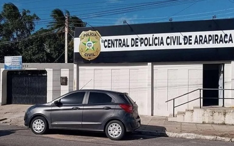 Polícia Civil investiga ataque a ônibus de torcedores do CSE em Arapiraca