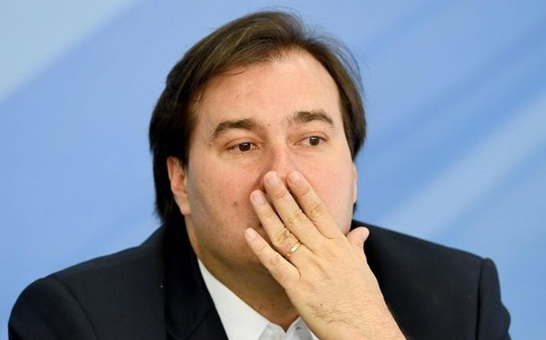 Onde foi parar o centro na política brasileira?