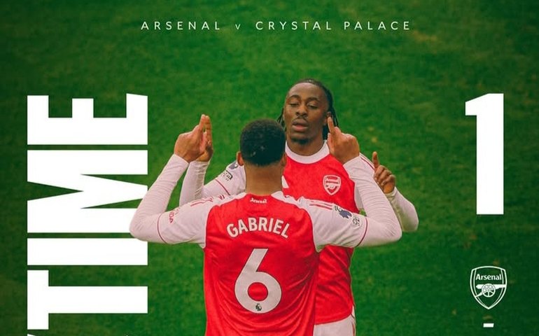 Arsenal bate o Palace com 'lei do ex' e conta com derrota do City para abrir vantagem na ponta