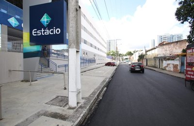 Seminfra finaliza obras de recapeamento em ruas na Jatiúca