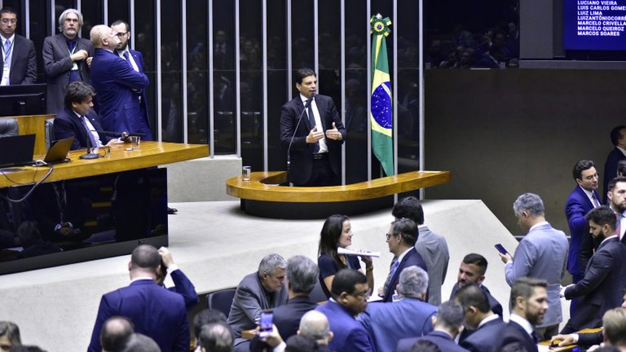 Voto de qualidade no Carf: tributaristas criticam busca por arrecadação