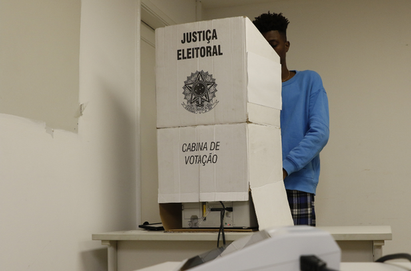 Faltam 15 dias: voto em trânsito pode ser solicitado até 20 de agosto