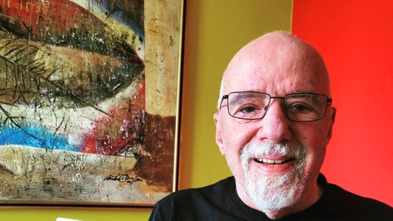 'O Diário de um Mago', de Paulo Coelho, começa a ser filmado com Santoro e Johnny Massaro
