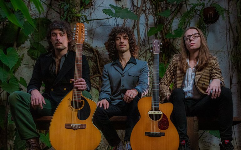 Colomy lança o EP acústico &#8220;Vem&#8221;