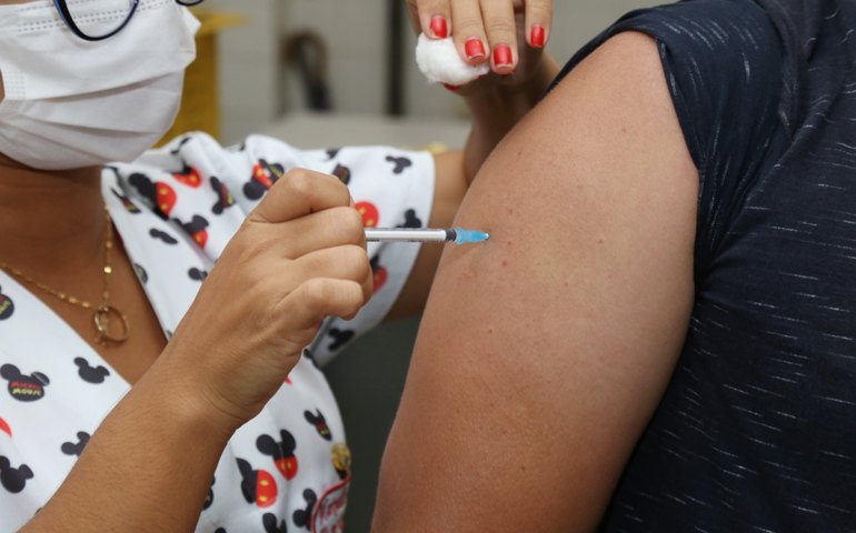 Marechal Deodoro define nova dinâmica de vacinação e inicia reforço para idosos com mais de 70 anos