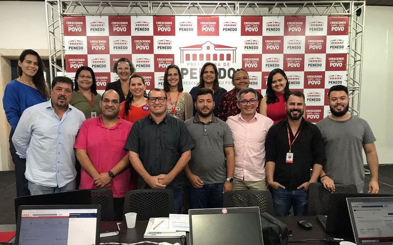 Governança da Prefeitura de Penedo promove capacitação para secretários e articuladores