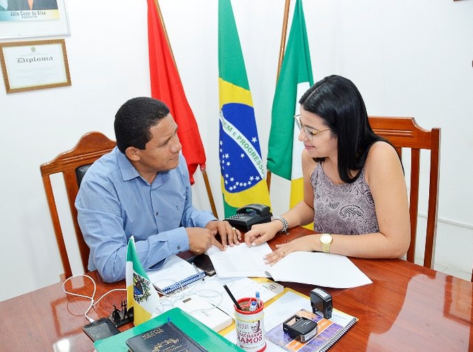 Júlio Cezar e GMC fazem balanço de emendas federais destinadas a Palmeira
