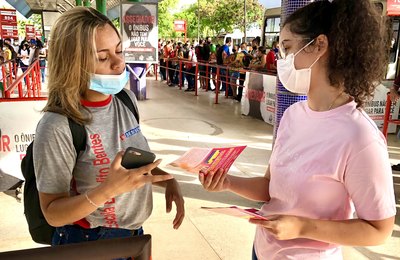 Parada Segura: Teca Nelma intensifica ações de proteção às mulheres  