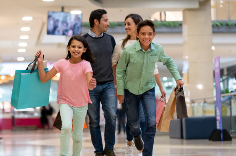 Esqueça compras online: 7 motivos para fazer compras no shopping