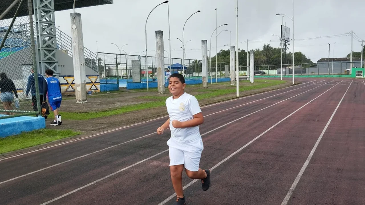 Meeting Loterias Caixa de Maceió tem estreia de corredor vítima de zika que começou andar aos seis anos