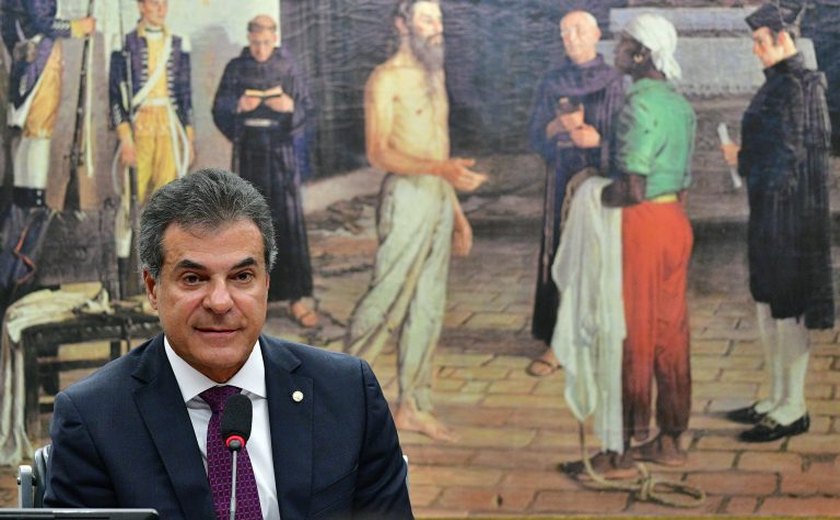 Comissão aprova extensão de tratados de não bitributação a empresas do Simples Nacional