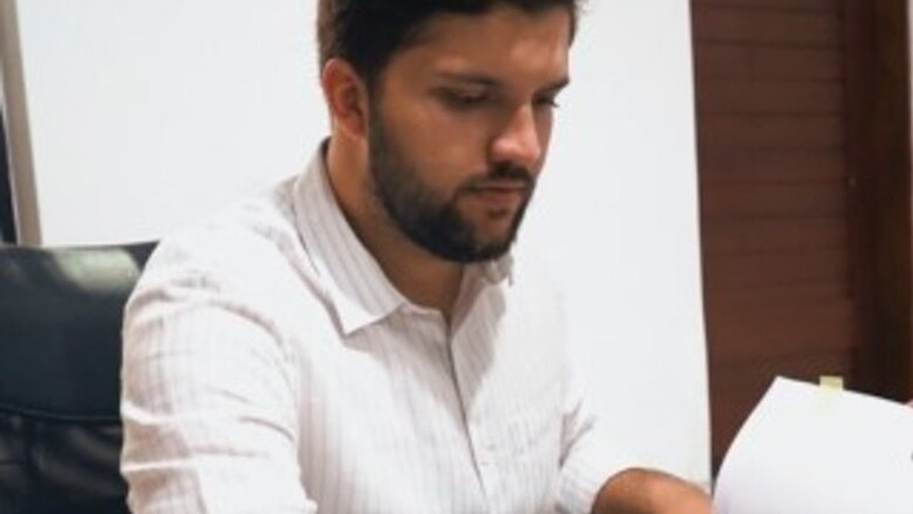 Prefeito Lucas Santos anuncia pagamento do rateio do Fundeb para servidores municipais da educação