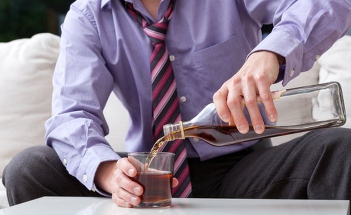 Em todo o mundo, cerca de 3 milhões de mortes são causadas pelo consumo nocivo de álcool a cada ano