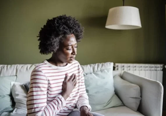 Infartos em mulheres jovens estão aumentando. Como evitar?
