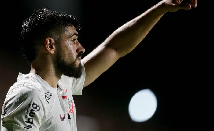 Partida entre Corinthians e Coritiba acontece neste domingo Partida entre Corinthians e Coritiba acontece neste domingo