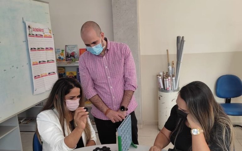 Educação: Prefeitura conhece programa de inovação adotado em Santana de Parnaíba