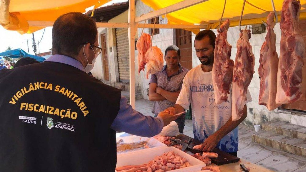 Feiras livres estão suspensas a partir desta terça-feira (24)