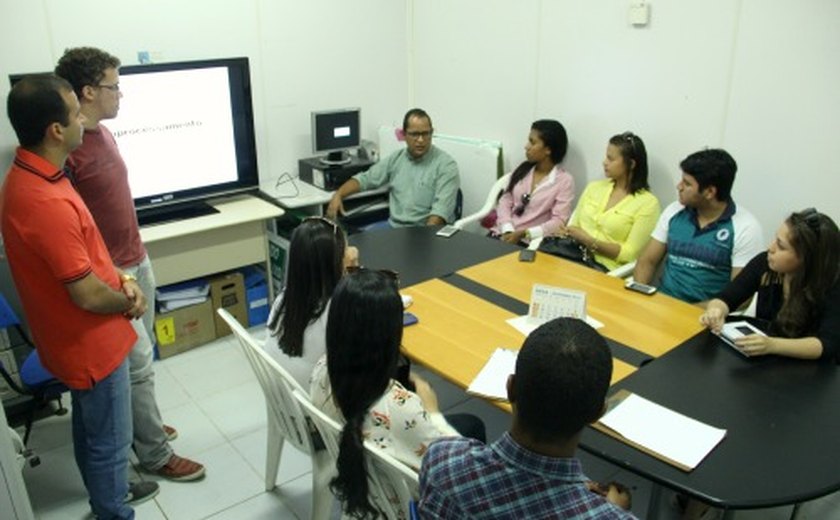 Arapiraca: Estudantes da Ufal Maceió conhecem geoprocessamento municipal