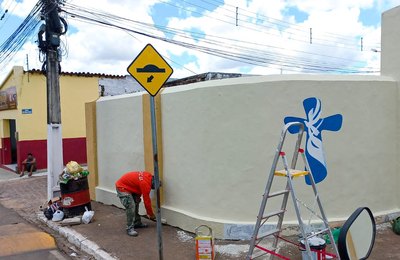 Prefeitura intensifica limpeza e manutenção dos cemitérios públicos de Palmeira