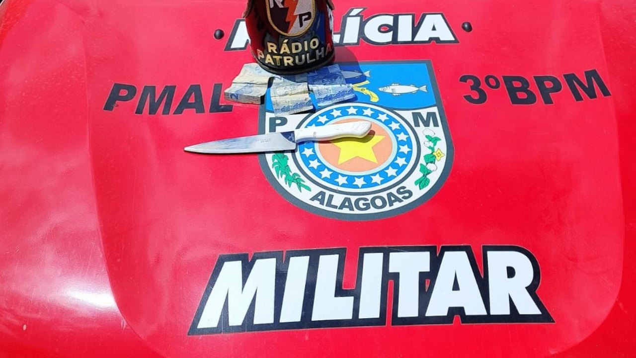 Polícia Militar prende acusada de matar mulher com golpes de faca em Arapiraca