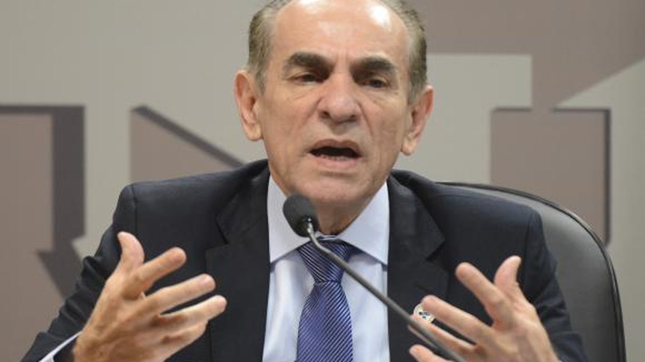 Relator do Orçamento diz que não deve ter indicação de novo regime fiscal na PEC