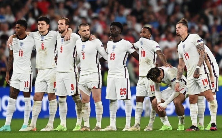 Hungria e Itália decidem vaga na semi da Liga das Nações; Inglaterra é rebaixada
