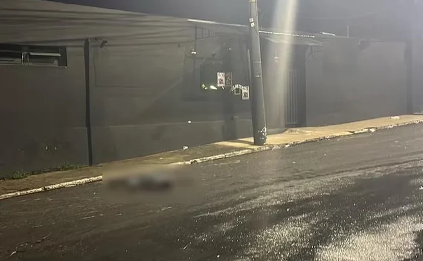 Homem é morto a facadas ao tentar separar briga em casa de shows