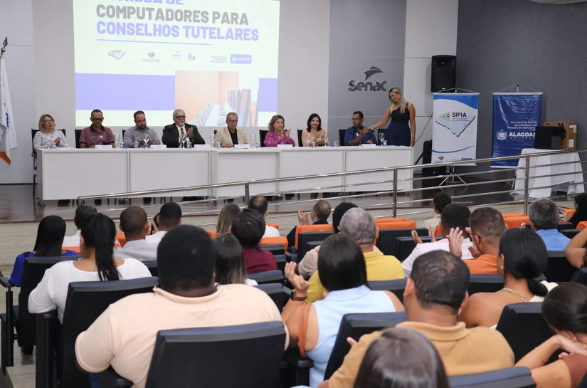 Senac realiza entrega de computadores a Conselhos Tutelares de 37 municípios alagoanos