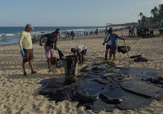 Pesquisadores produzem vídeo sobre derramamento de óleo na costa alagoana