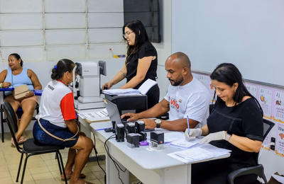 Terceira edição do Programa Visão para Todos beneficia mais 129 alunos da EJA em Penedo
