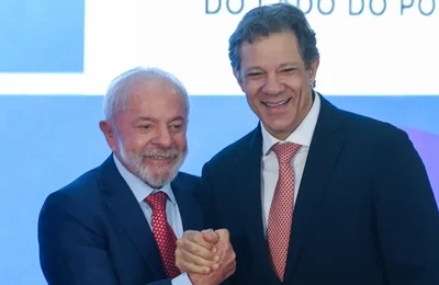 Lula envia à Câmara projeto para regulação econômica de big techs