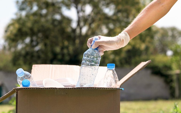RiR promove ação para a destinação correta de plástico