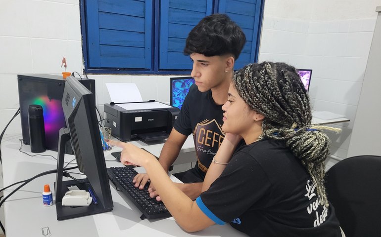 Seduc realiza Dia D para isenção da taxa de inscrição do Enem 2026