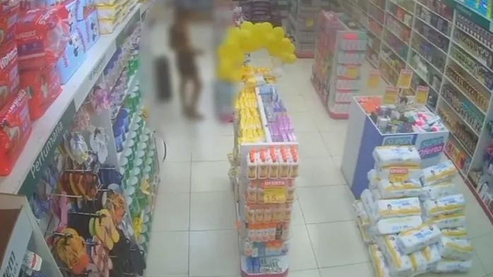 Mulher é presa por série de furtos em Santana do Ipanema; crimes eram motivados por vício em crack