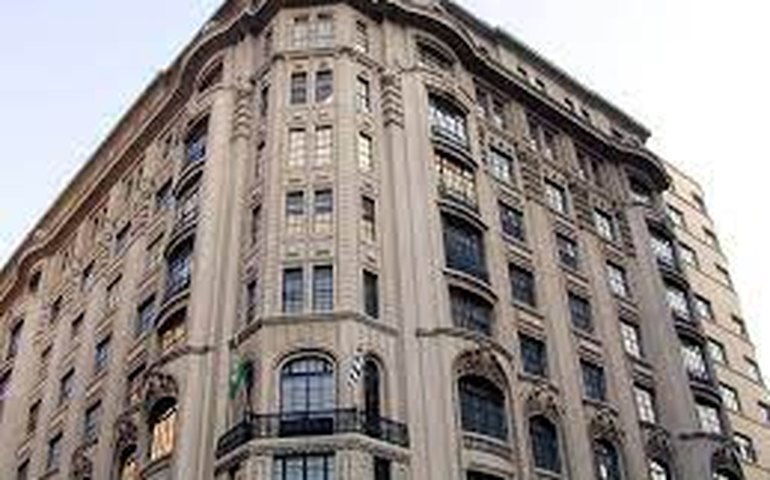 Ministério Público de São Paulo derruba liberação de bandeiras com mastros no estado