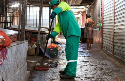 Limpeza do Mercado da Produção desta segunda é remarcada; confira agenda de outubro