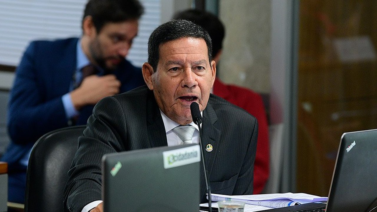 Comissão aprova Frente Parlamentar de Relacionamento com o Brics