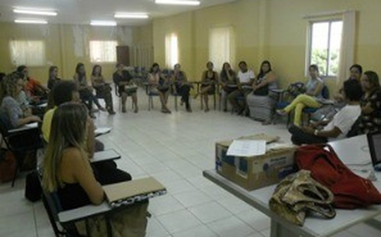 Arapiraca: Grupo de estudos faz encontro de psicologia na Casa da Cultura