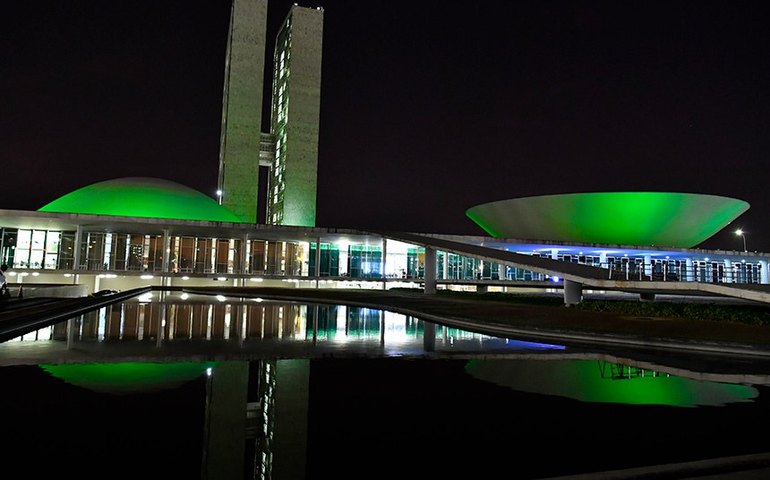 Senado celebra Junho Verde e projeta imagens pelo Dia do Meio Ambiente