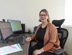 TECPAR - Pesquisadora Carolina Perottoni (1).JPG 