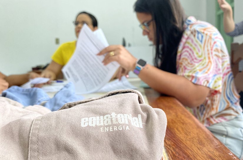 Equatorial Alagoas firma parceria para doação de uniformes ao Hospital Escola Portugal Ramalho