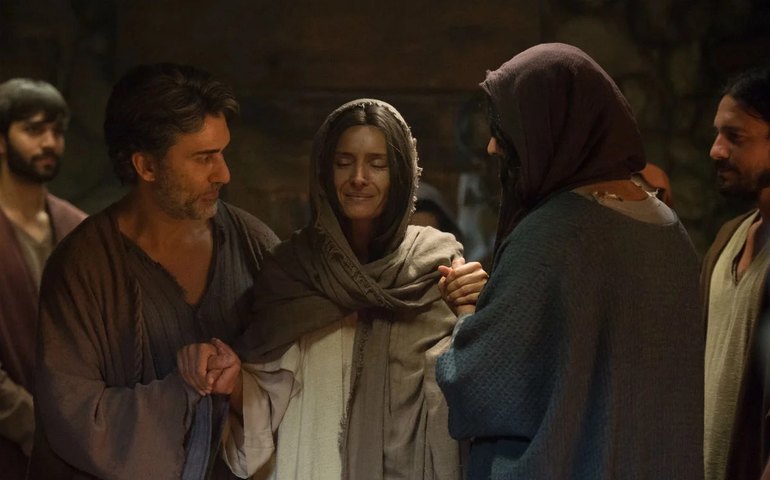 TV Aparecida programa seleção especial de filmes no mês da Padroeira do Brasil