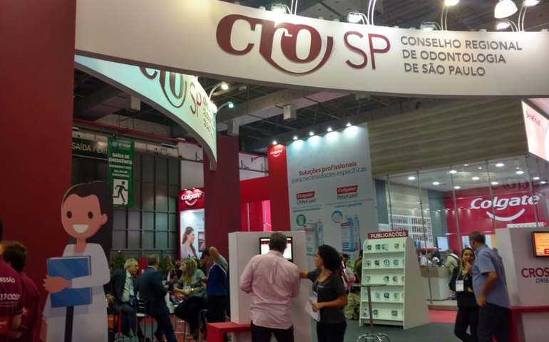 Congresso de Odontologia reúne profissionais e entidades do setor em São Paulo