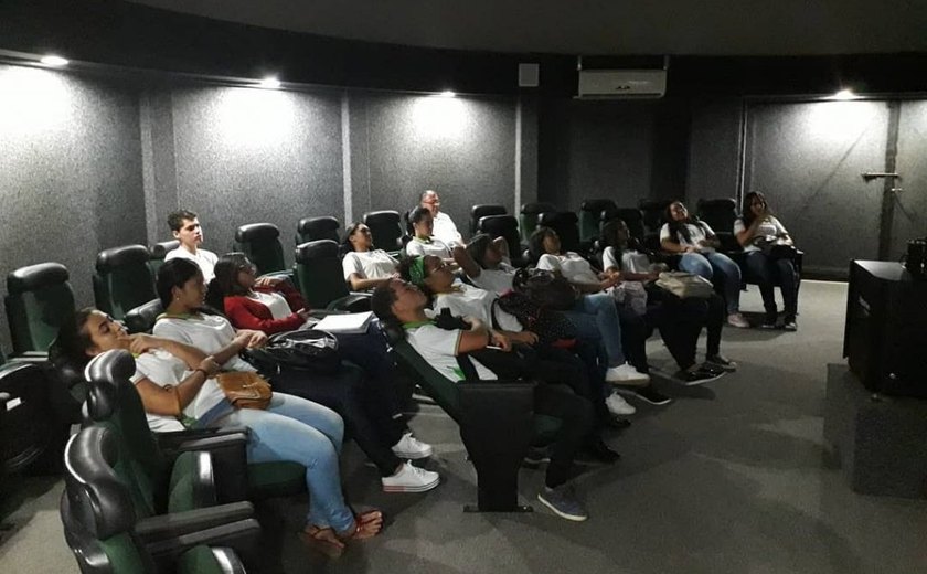 Planetário abre as portas para os alunos do Ifal Campus Batalha