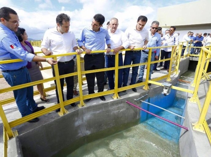 Casal começa a operar novo sistema do Alto Sertão de Alagoas